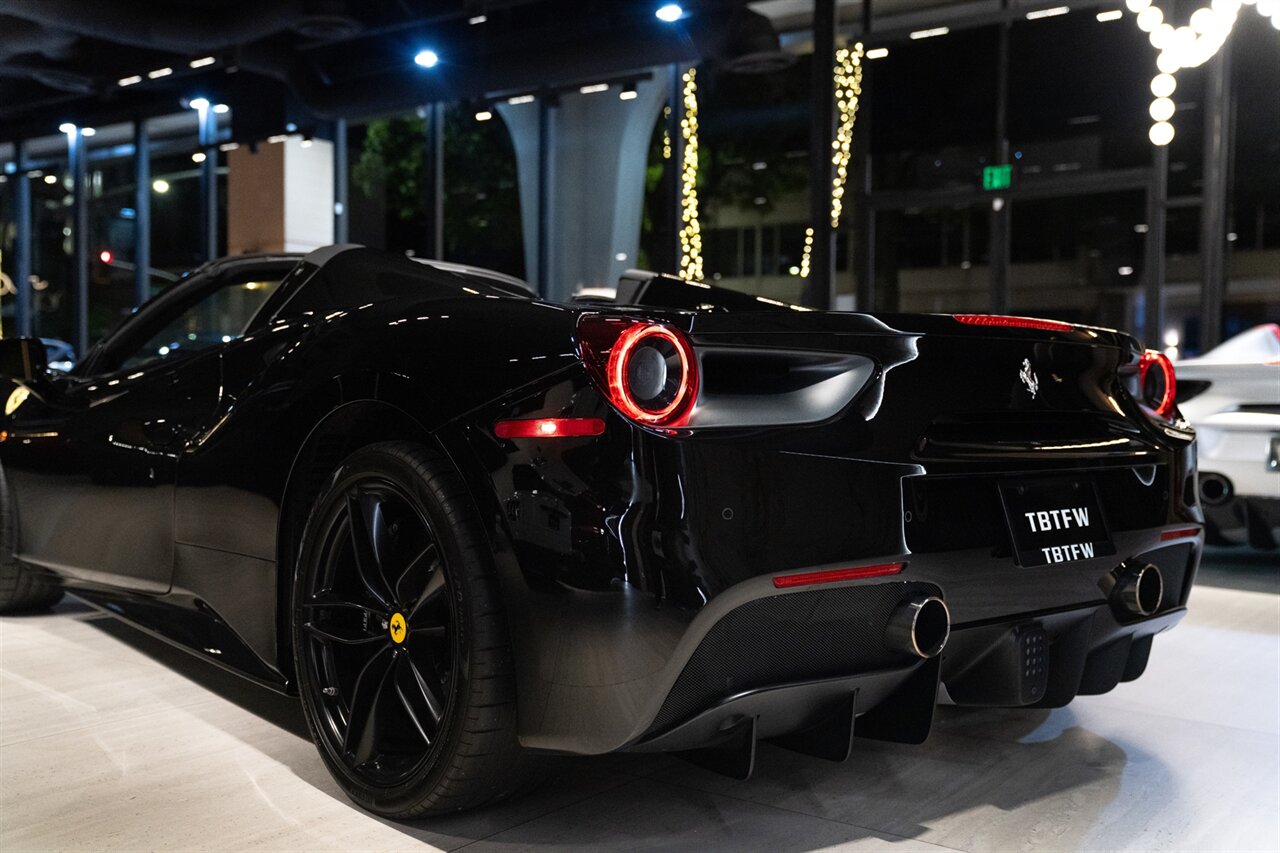 2018 Ferrari 488 Spider   - Photo 40 - Beverly Hills, CA 90212