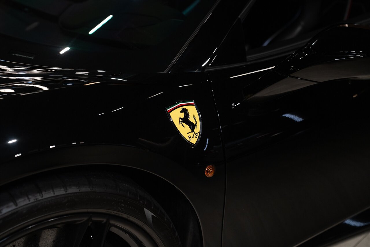 2018 Ferrari 488 Spider   - Photo 8 - Beverly Hills, CA 90212