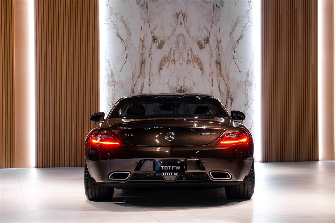 2013 Mercedes-Benz SLS AMG GT - Photo 6 - Beverly Hills, CA 90212