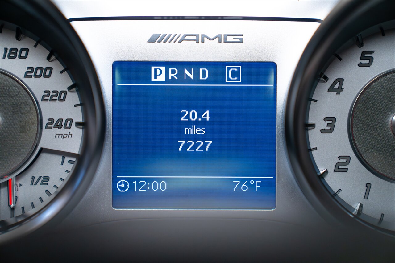 2013 Mercedes-Benz SLS AMG GT - Photo 14 - Beverly Hills, CA 90212