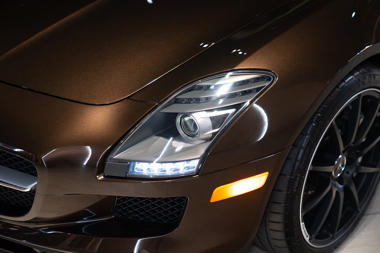 2013 Mercedes-Benz SLS AMG GT - Photo 41 - Beverly Hills, CA 90212