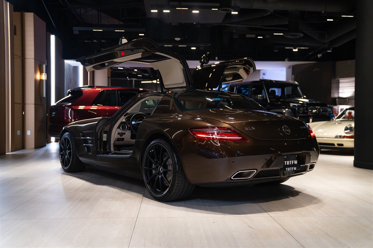 2013 Mercedes-Benz SLS AMG GT - Photo 33 - Beverly Hills, CA 90212