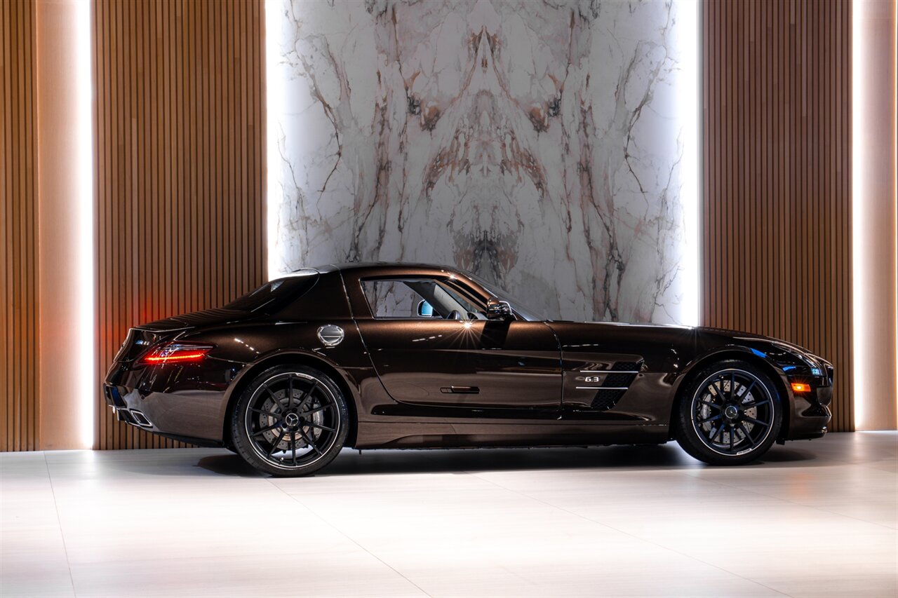 2013 Mercedes-Benz SLS AMG GT - Photo 5 - Beverly Hills, CA 90212