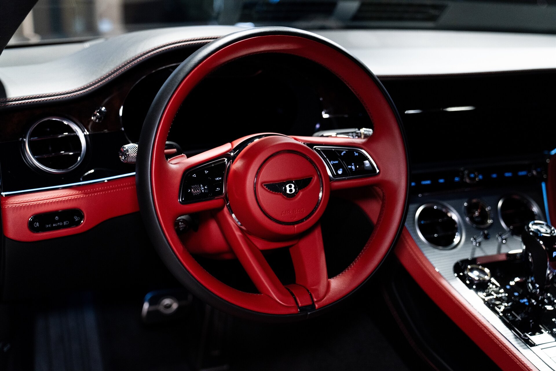 2023 Bentley Continental GT V8 Azure - Photo 21