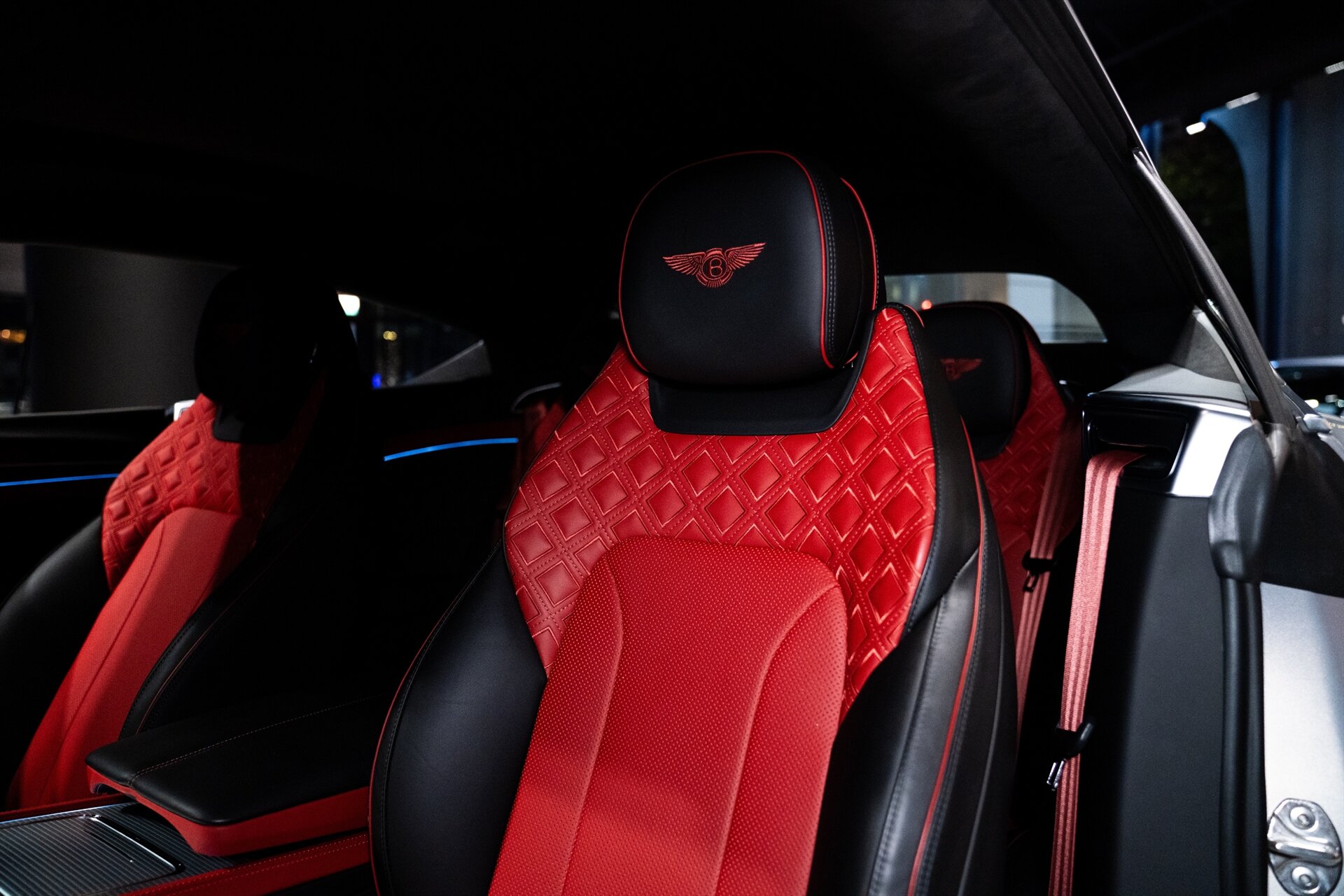 2023 Bentley Continental GT V8 Azure - Photo 22