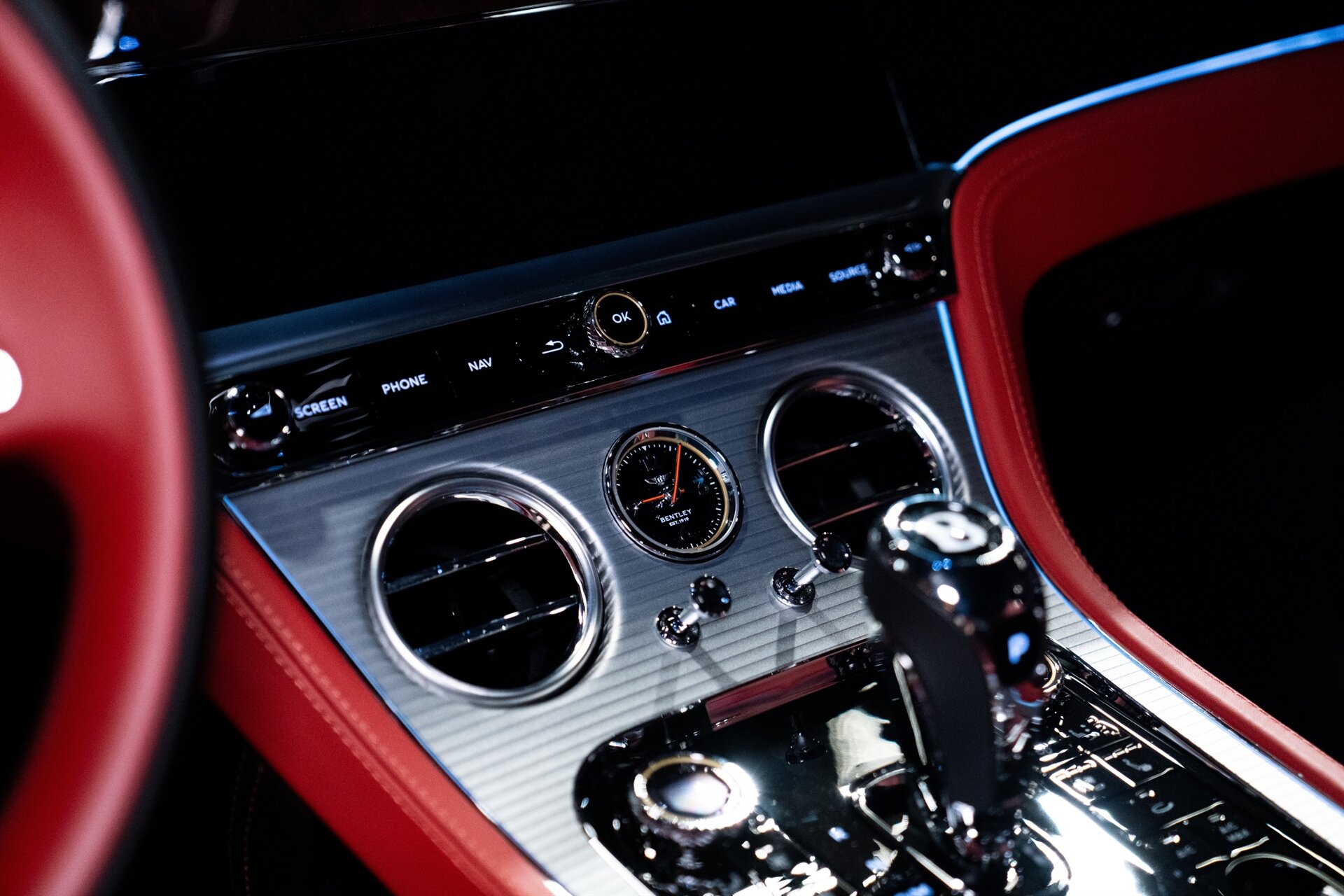 2023 Bentley Continental GT V8 Azure - Photo 19