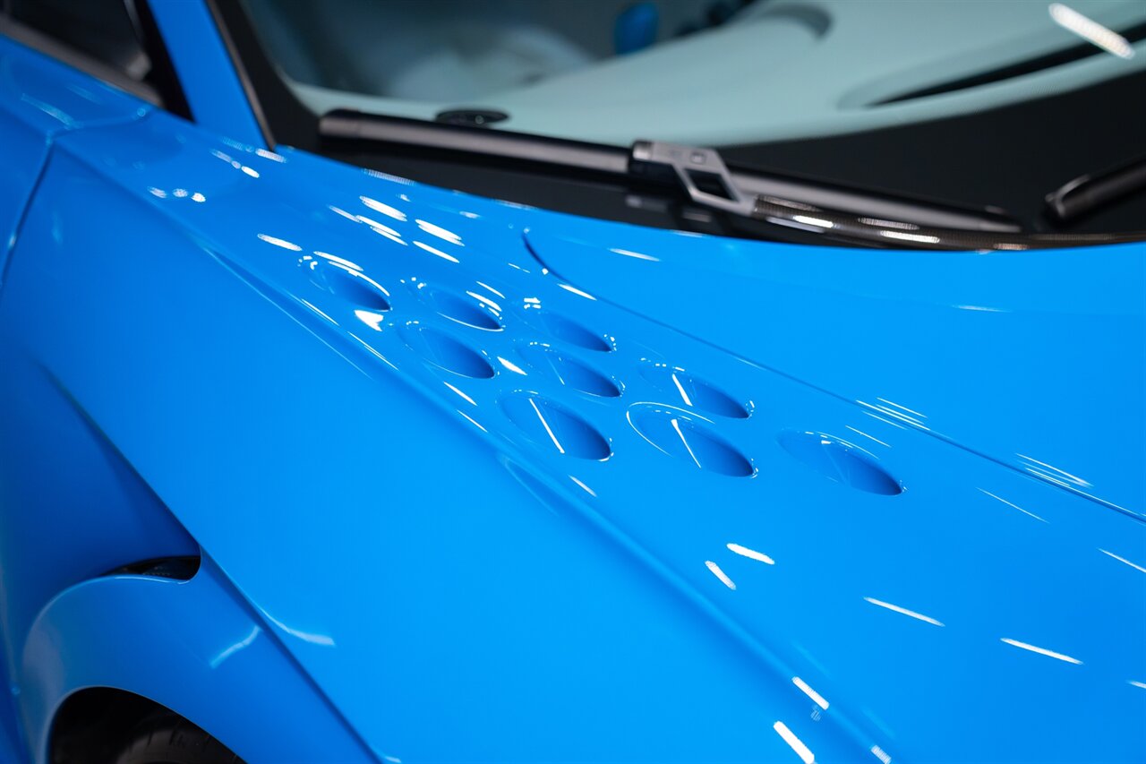 2022 Bugatti Chiron Super Sport   - Photo 12 - Beverly Hills, CA 90212