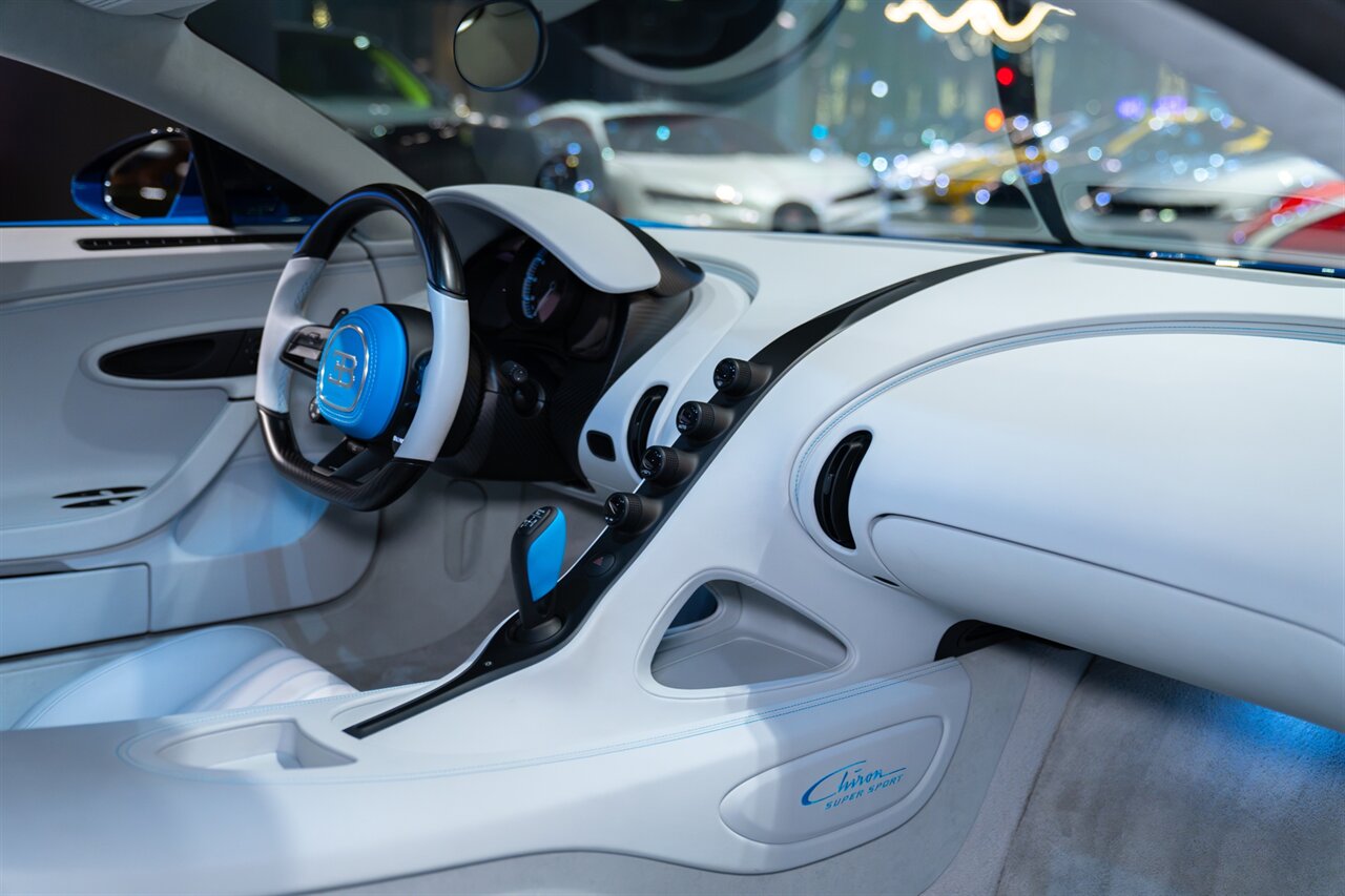 2022 Bugatti Chiron Super Sport   - Photo 40 - Beverly Hills, CA 90212