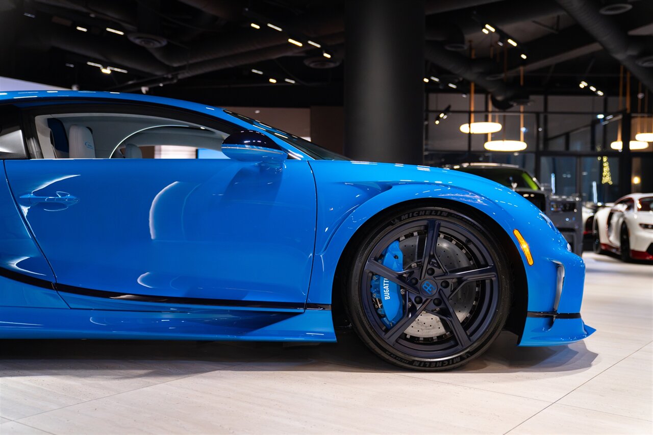 2022 Bugatti Chiron Super Sport   - Photo 54 - Beverly Hills, CA 90212