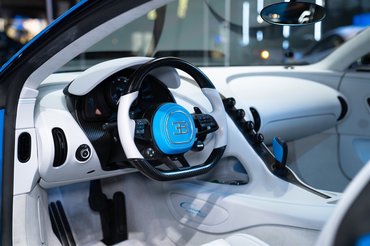 2022 Bugatti Chiron Super Sport   - Photo 25 - Beverly Hills, CA 90212