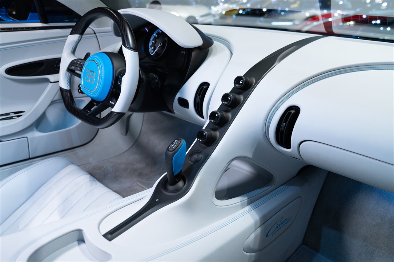 2022 Bugatti Chiron Super Sport   - Photo 82 - Beverly Hills, CA 90212