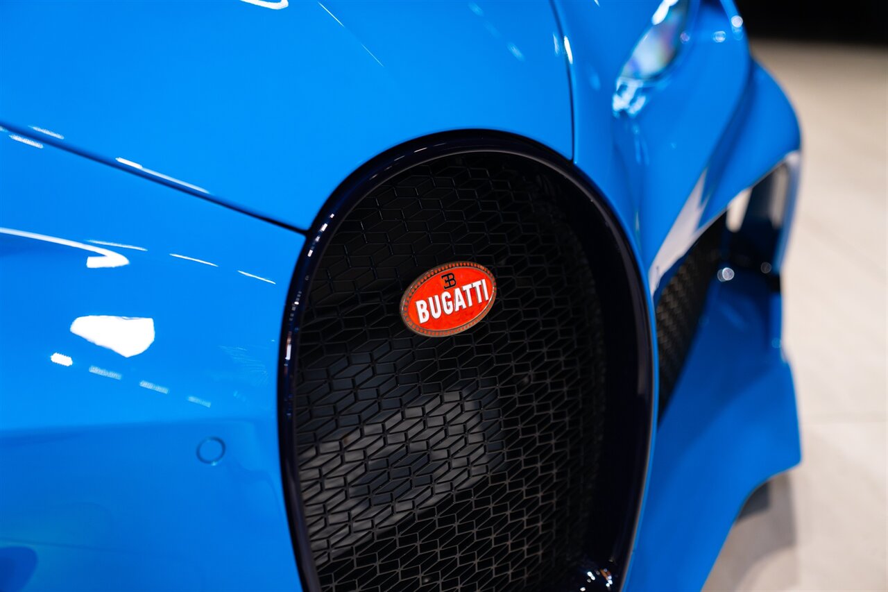 2022 Bugatti Chiron Super Sport   - Photo 9 - Beverly Hills, CA 90212