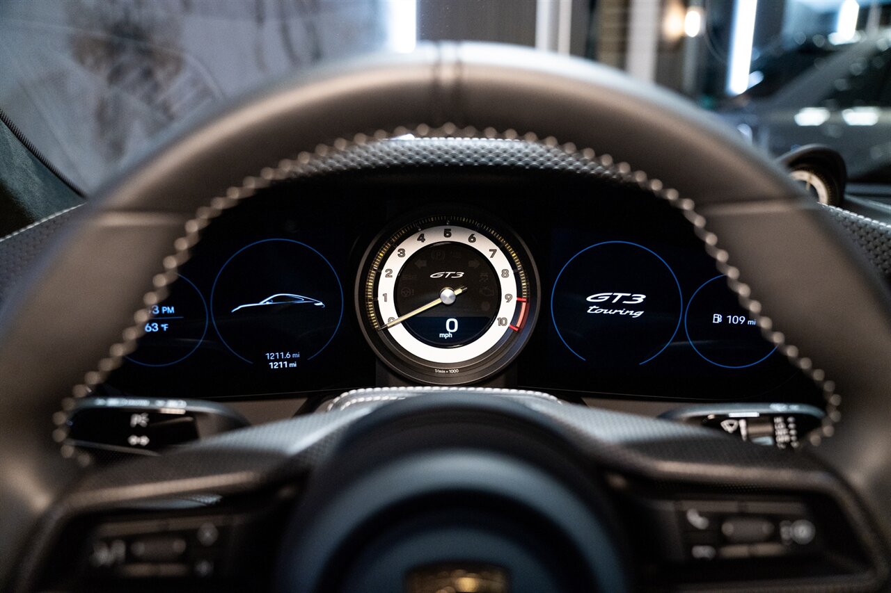 2022 Porsche 911 GT3 Touring   - Photo 19 - Beverly Hills, CA 90212