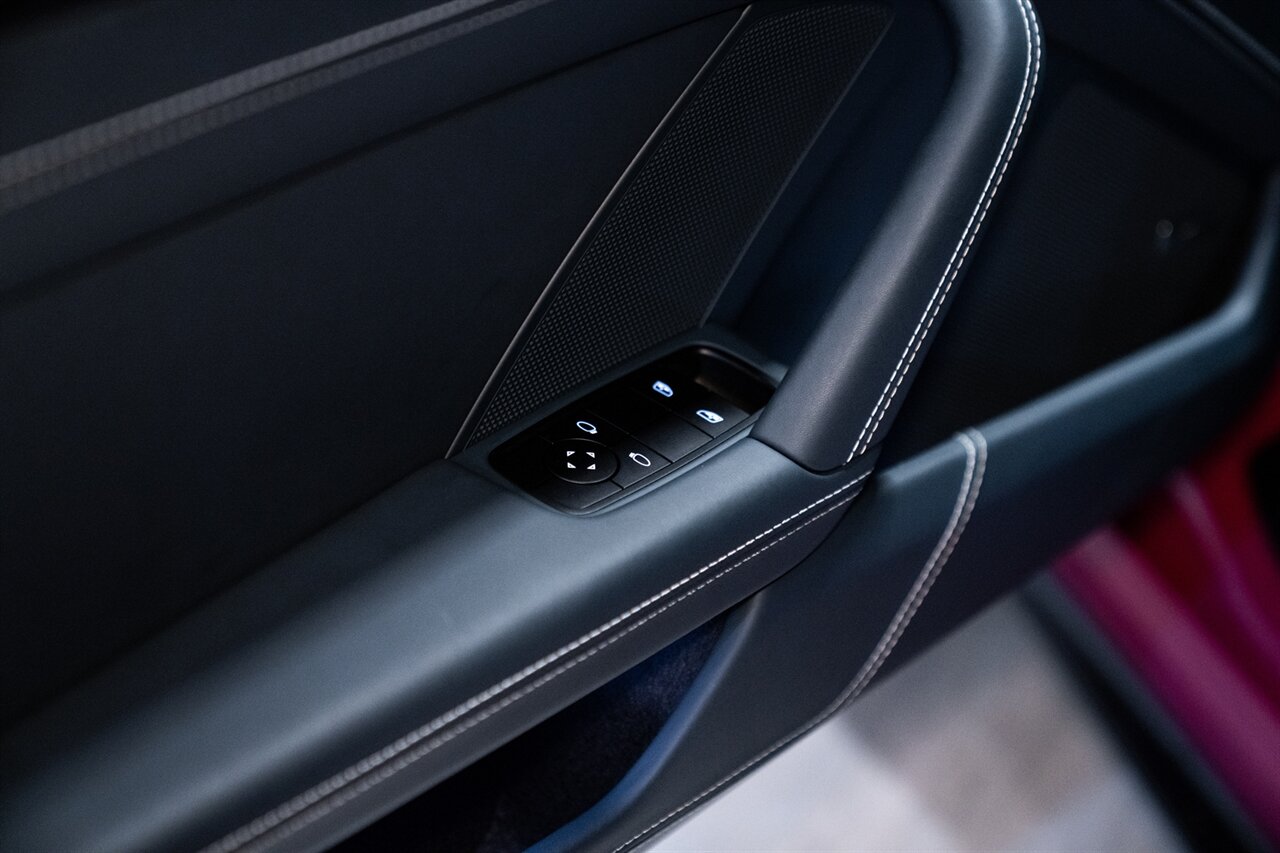 2022 Porsche 911 GT3 Touring   - Photo 16 - Beverly Hills, CA 90212