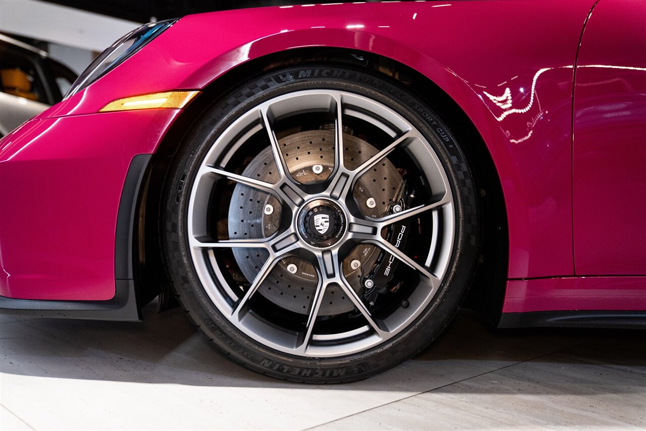 2022 Porsche 911 GT3 Touring   - Photo 8 - Beverly Hills, CA 90212