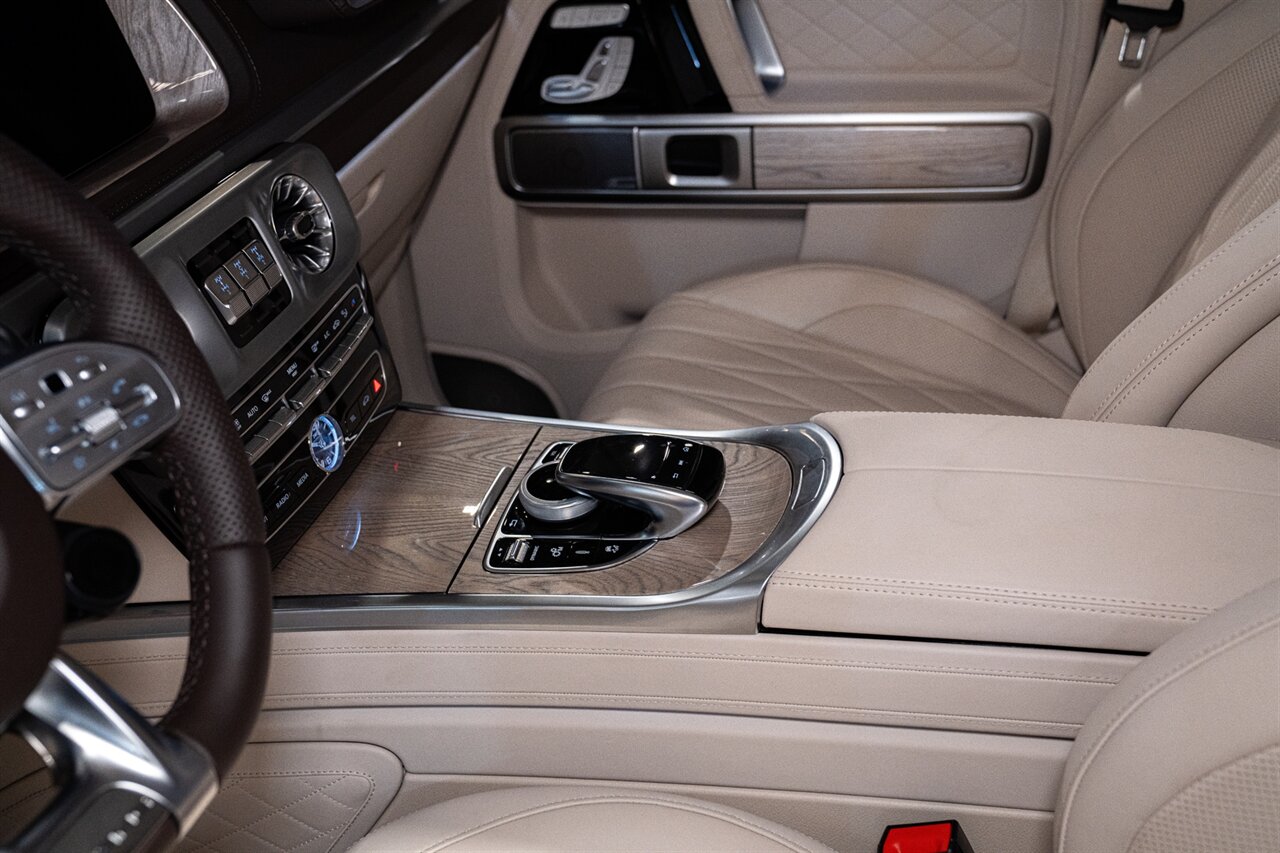 2023 Mercedes-Benz AMG G 63 4x4 Squared BRABUS 700 Widestar   - Photo 26 - Beverly Hills, CA 90212