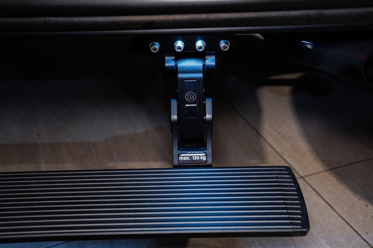 2023 Mercedes-Benz AMG G 63 4x4 Squared BRABUS 700 Widestar   - Photo 24 - Beverly Hills, CA 90212