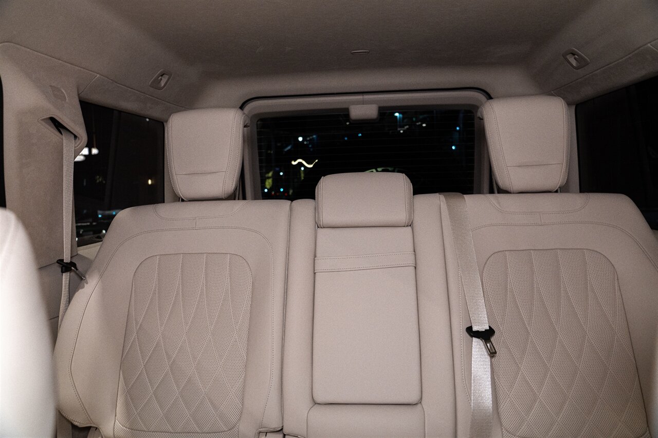 2023 Mercedes-Benz AMG G 63 4x4 Squared BRABUS 700 Widestar   - Photo 27 - Beverly Hills, CA 90212
