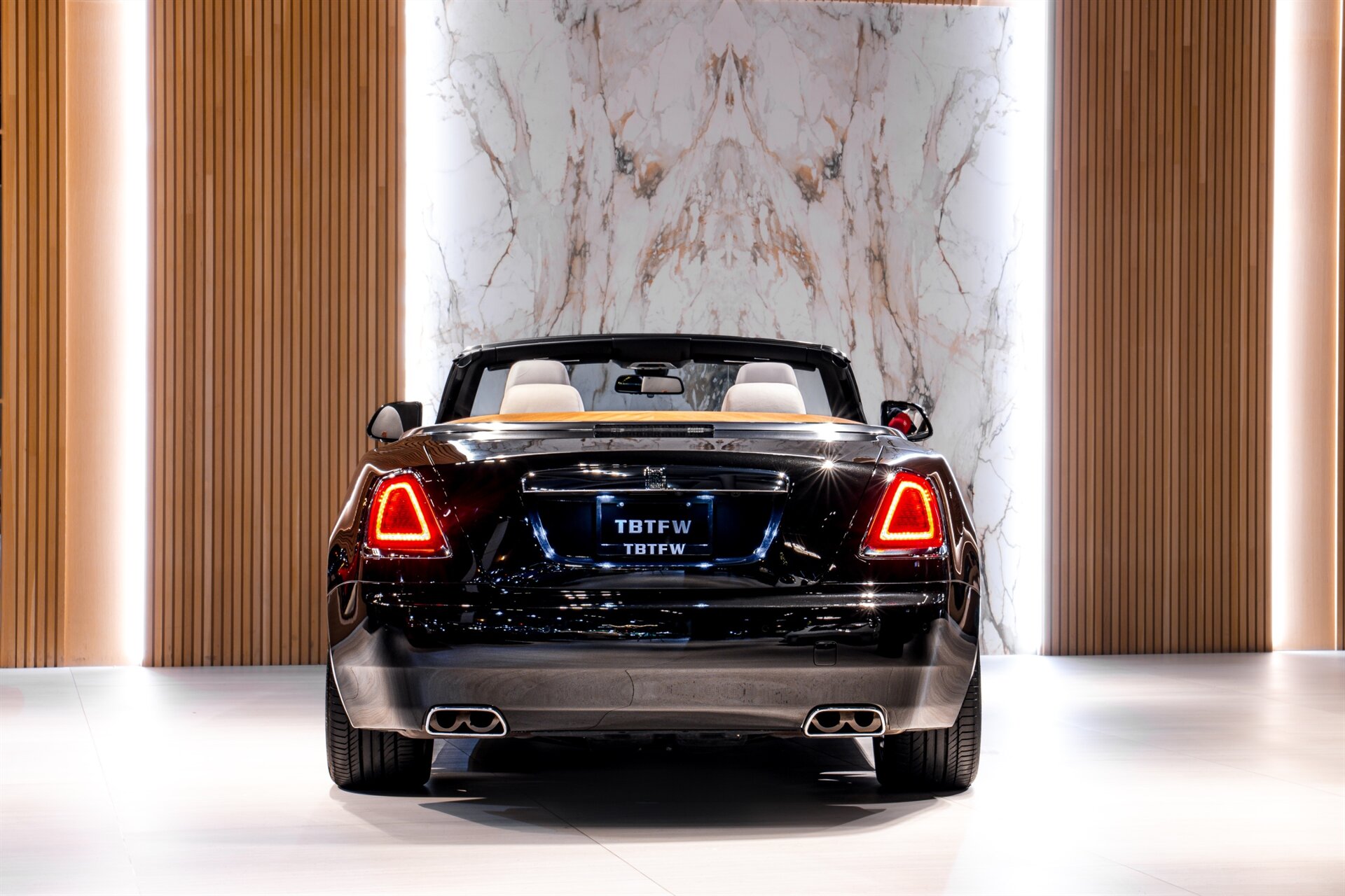 2016 Rolls-Royce Dawn - Photo 7