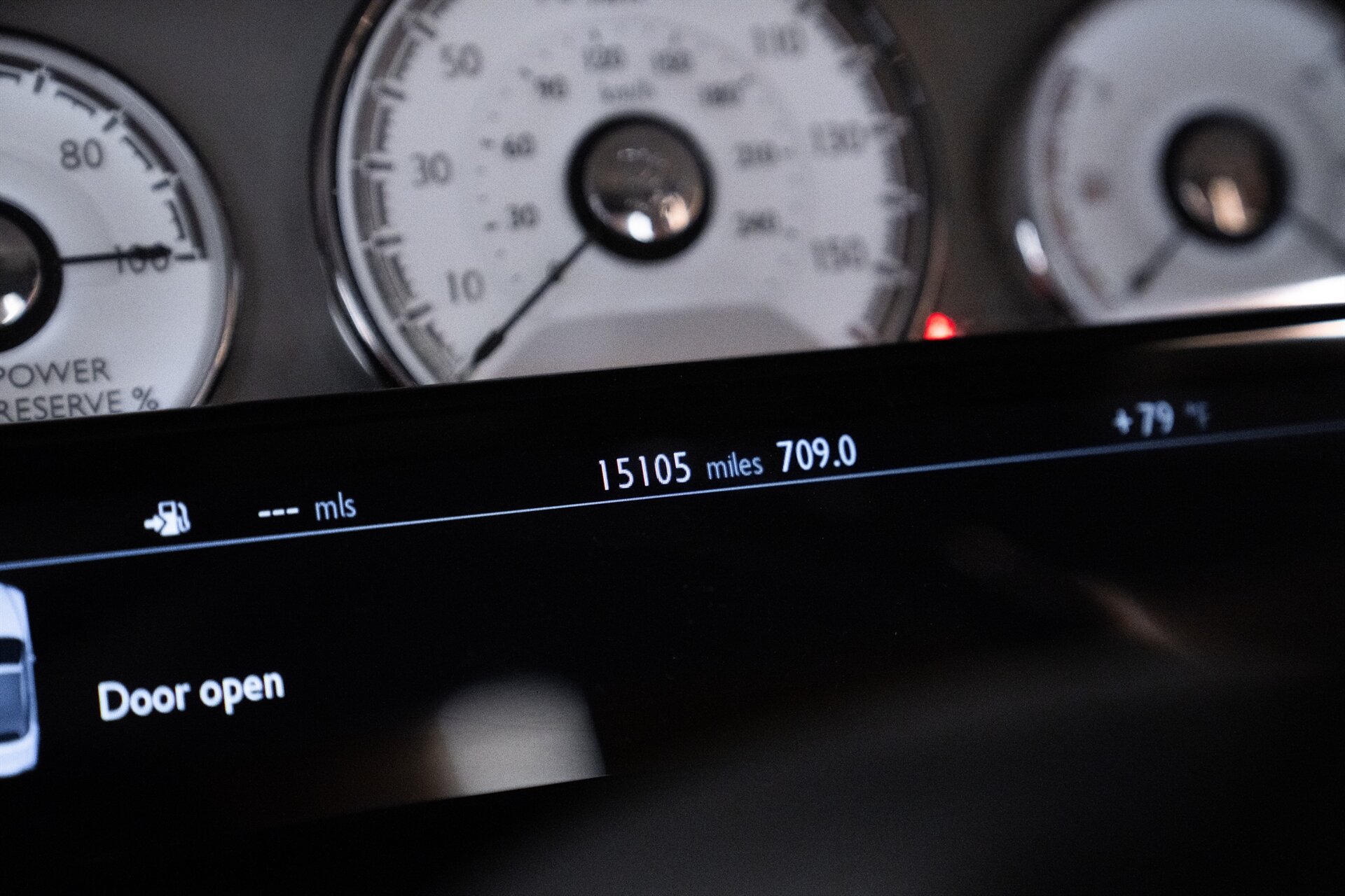 2016 Rolls-Royce Dawn - Photo 23