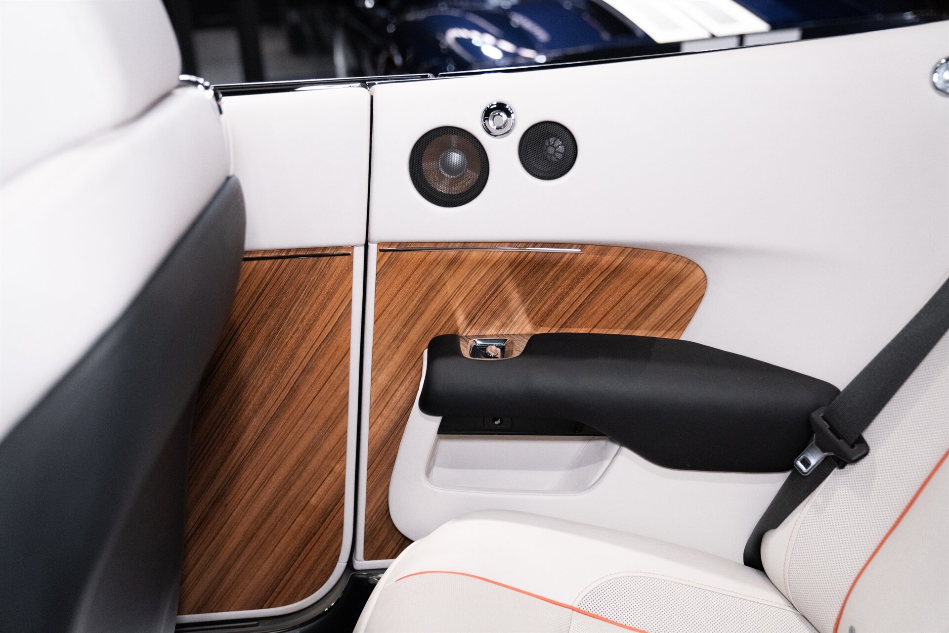 2016 Rolls-Royce Dawn - Photo 15