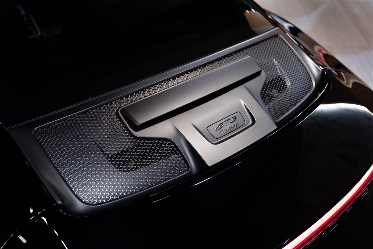 2022 Porsche 911 GT3 Touring - Photo 25 - Beverly Hills, CA 90212