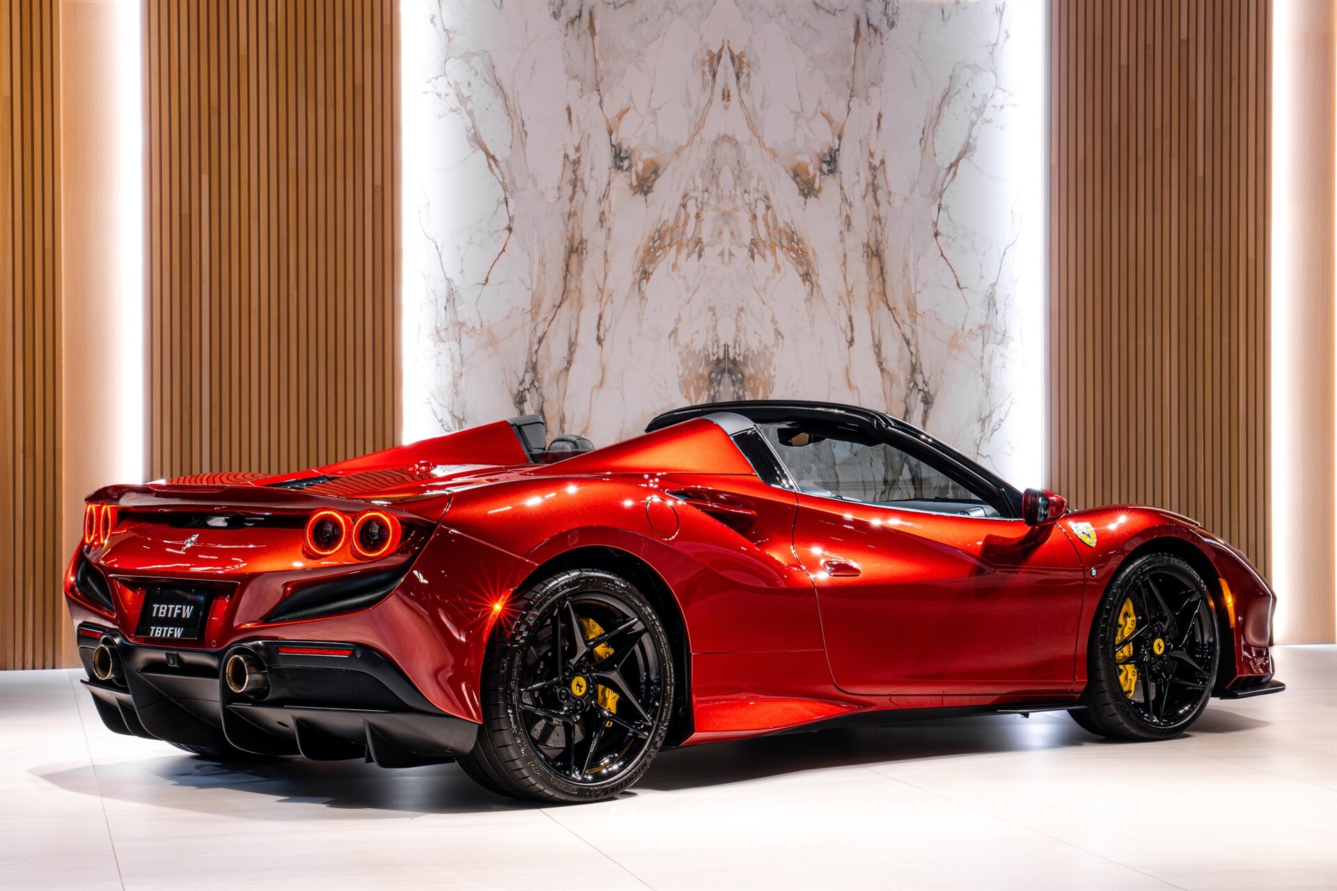 2022 Ferrari F8 Spider - Photo 5