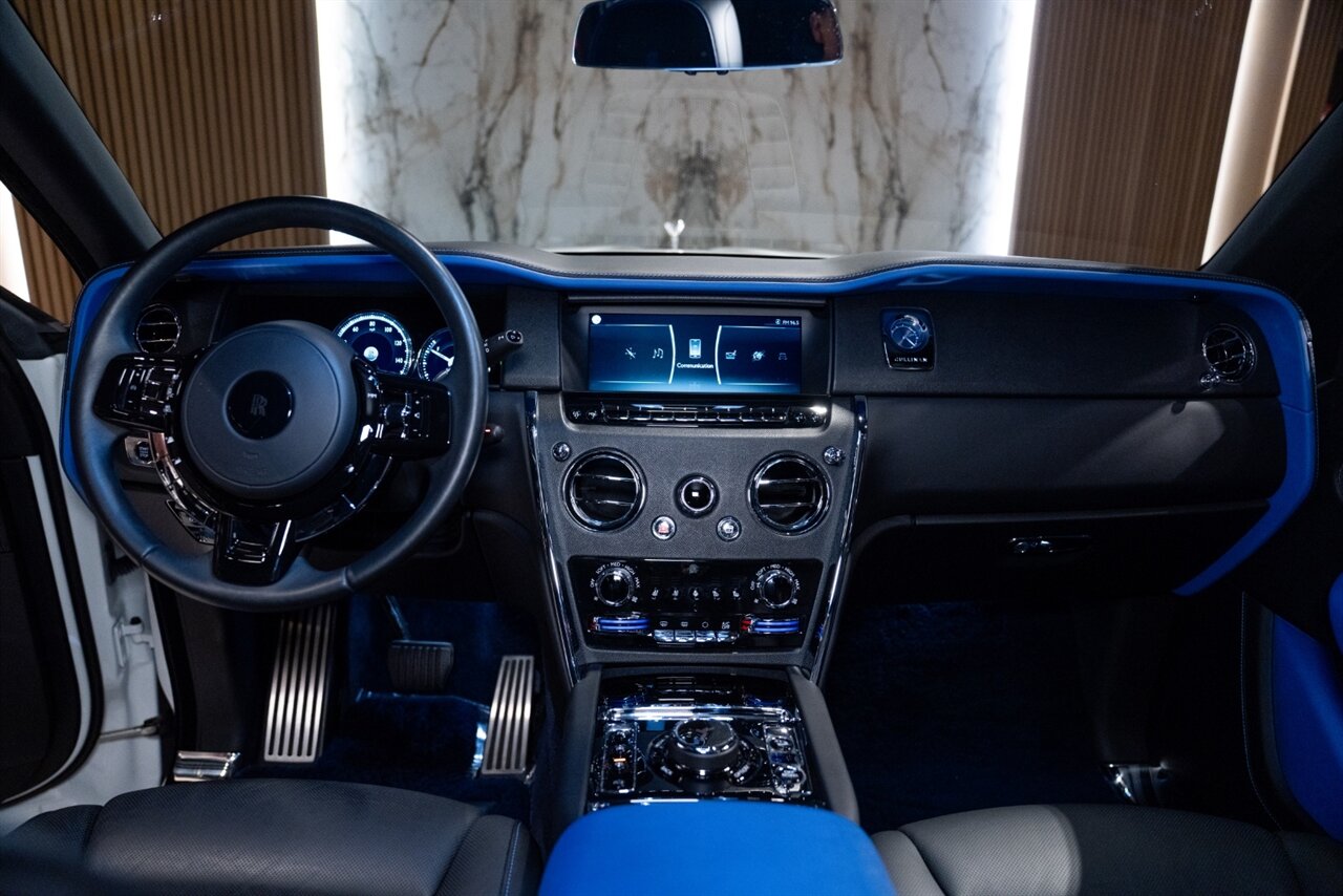 2023 Rolls-Royce Cullinan - Photo 14 - Beverly Hills, CA 90212