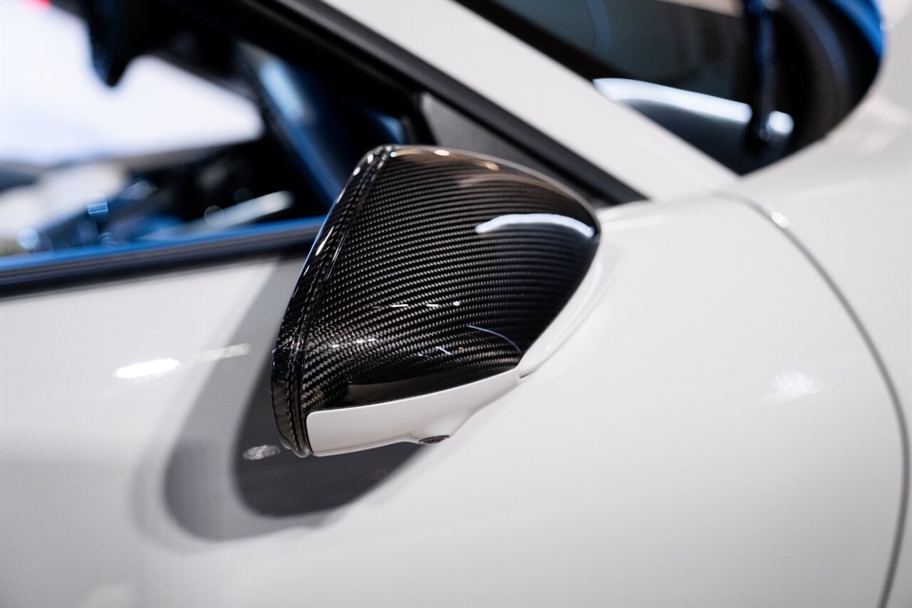 2022 Porsche 911 Turbo S   - Photo 28 - Beverly Hills, CA 90212