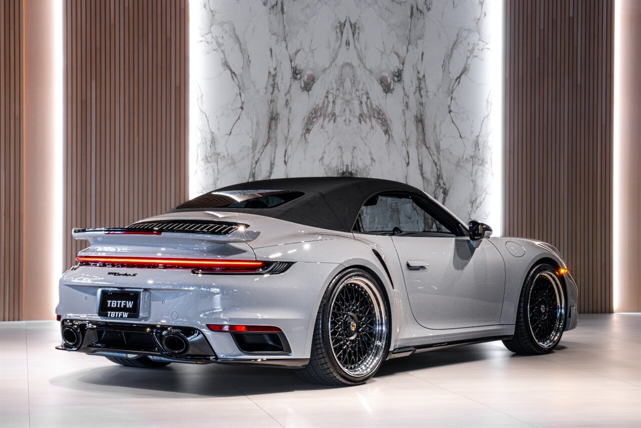 2022 Porsche 911 Turbo S   - Photo 5 - Beverly Hills, CA 90212