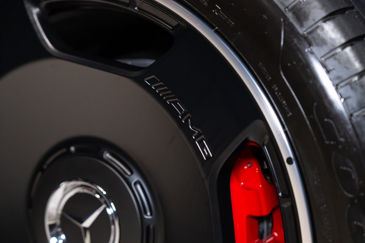 2027 Mercedes-Benz AMG G 63   - Photo 14 - Beverly Hills, CA 90212