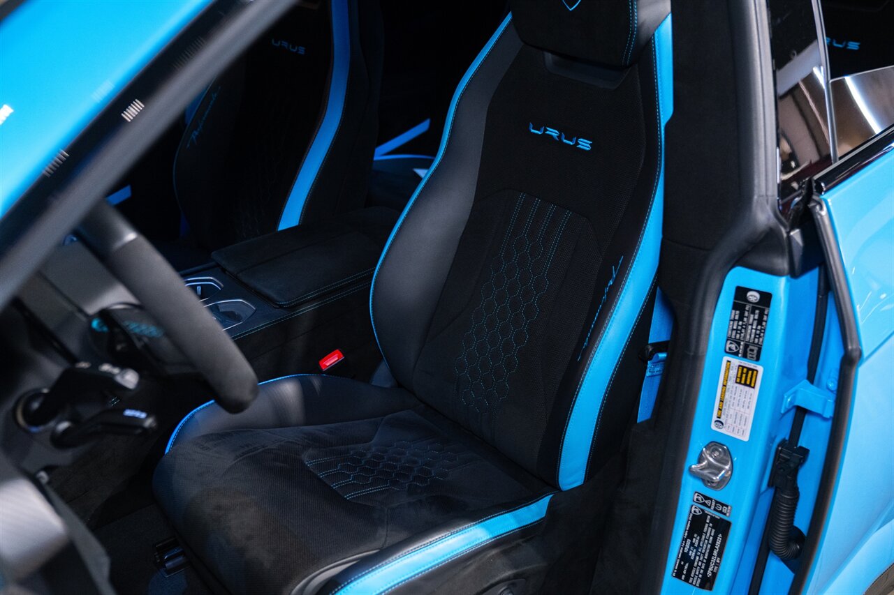 2024 Lamborghini Urus Performante   - Photo 22 - Beverly Hills, CA 90212
