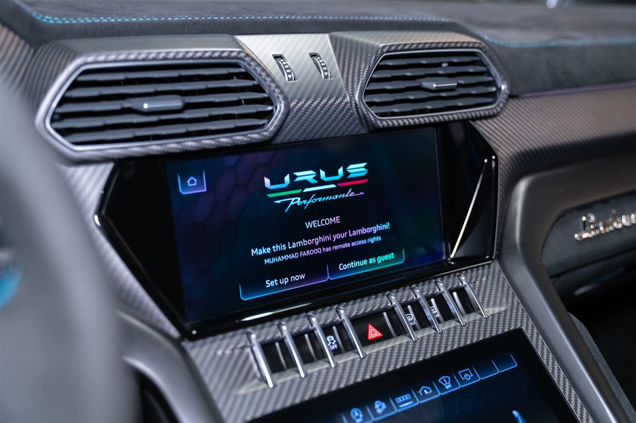 2024 Lamborghini Urus Performante   - Photo 31 - Beverly Hills, CA 90212