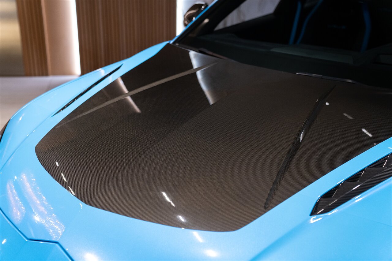 2024 Lamborghini Urus Performante   - Photo 7 - Beverly Hills, CA 90212