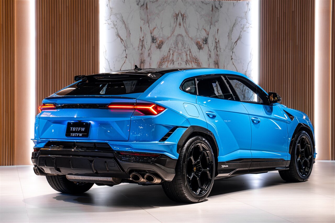 2024 Lamborghini Urus Performante   - Photo 3 - Beverly Hills, CA 90212