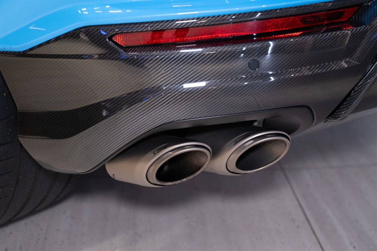 2024 Lamborghini Urus Performante   - Photo 34 - Beverly Hills, CA 90212