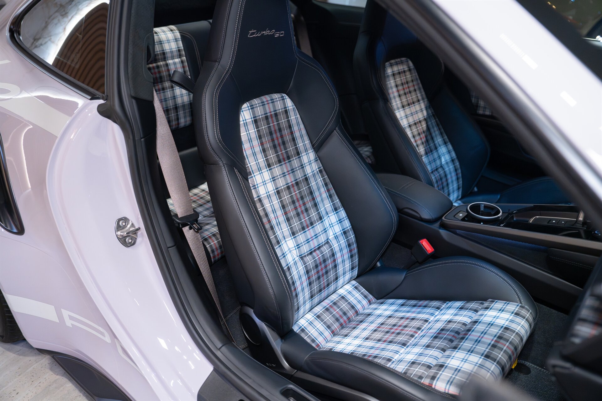 2025 Porsche 911 Turbo 50 Years - Photo 25