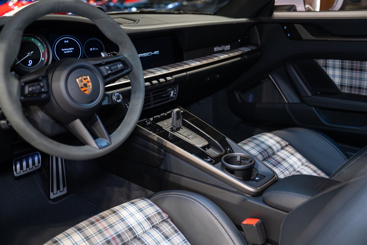 2025 Porsche 911 Turbo 50 Years   - Photo 15 - Beverly Hills, CA 90212