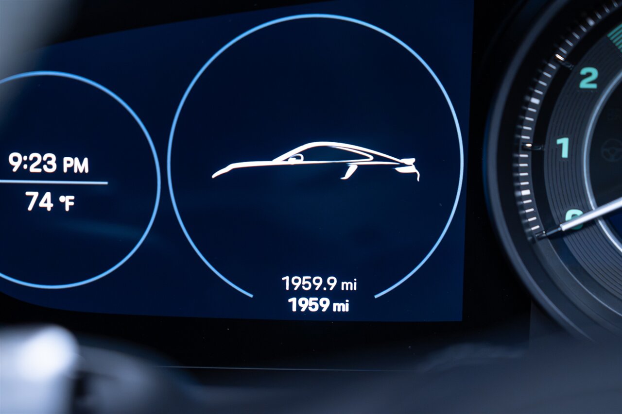 2025 Porsche 911 Turbo 50 Years   - Photo 20 - Beverly Hills, CA 90212