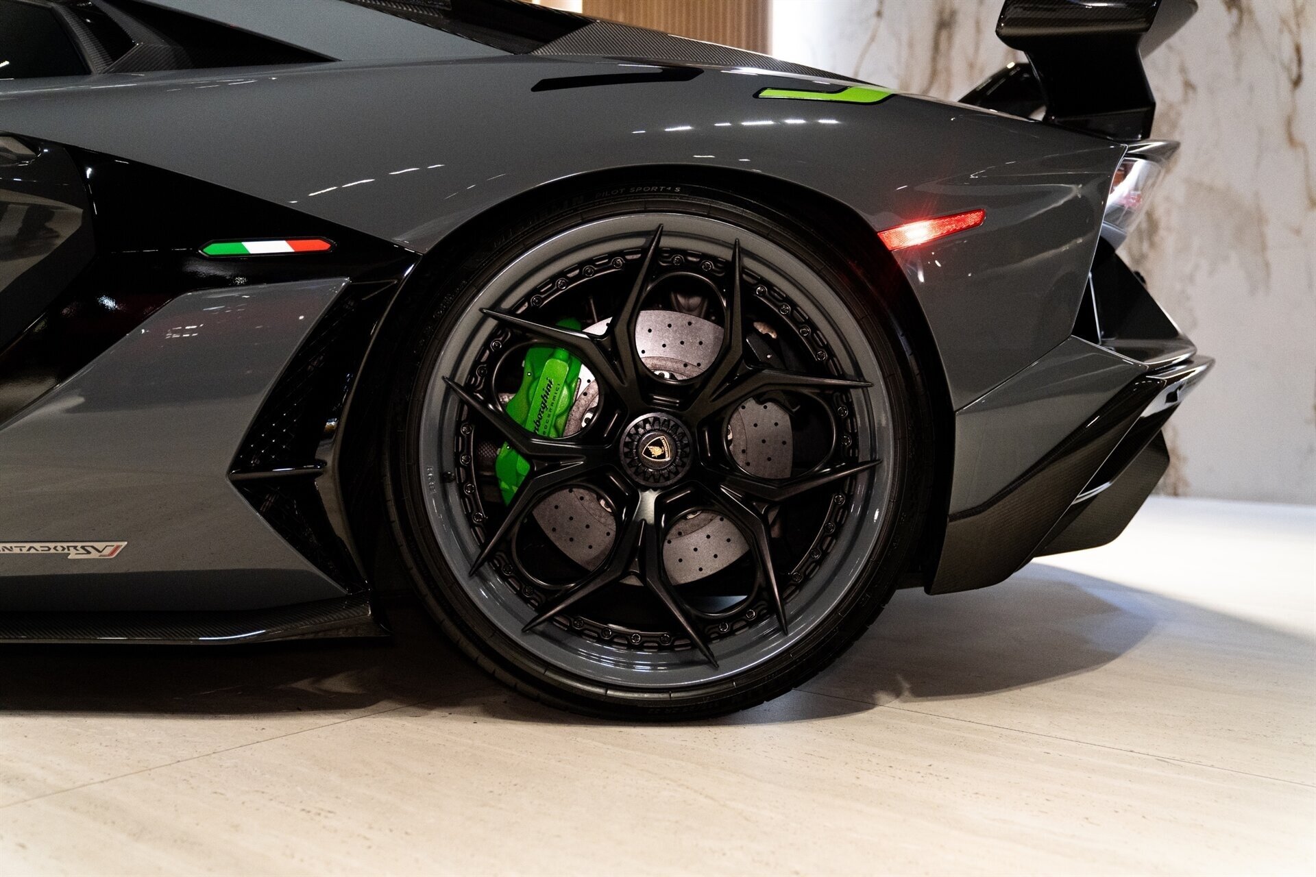 2020 Lamborghini Aventador LP 770-4 SVJ - Photo 24