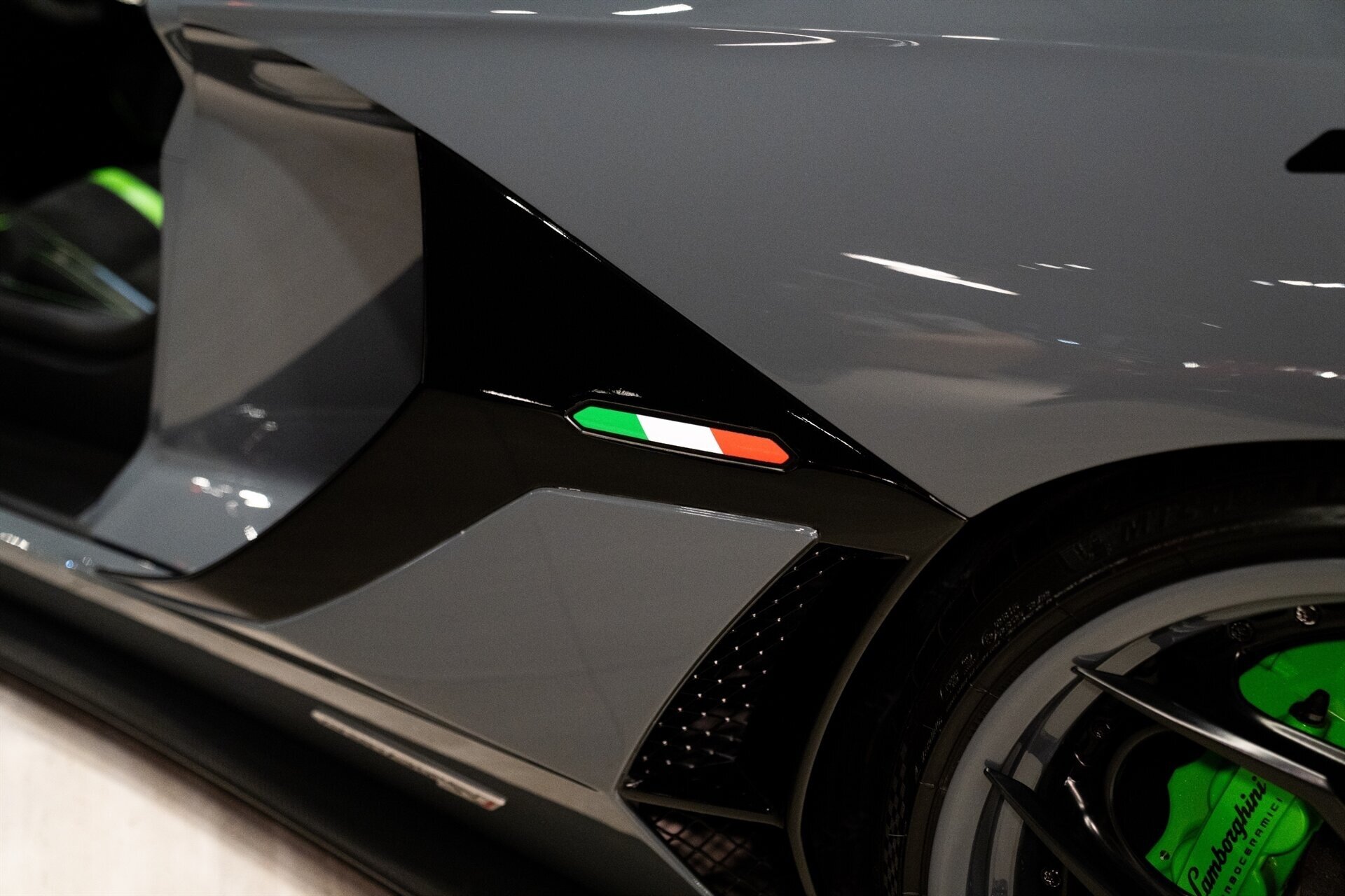 2020 Lamborghini Aventador LP 770-4 SVJ - Photo 17