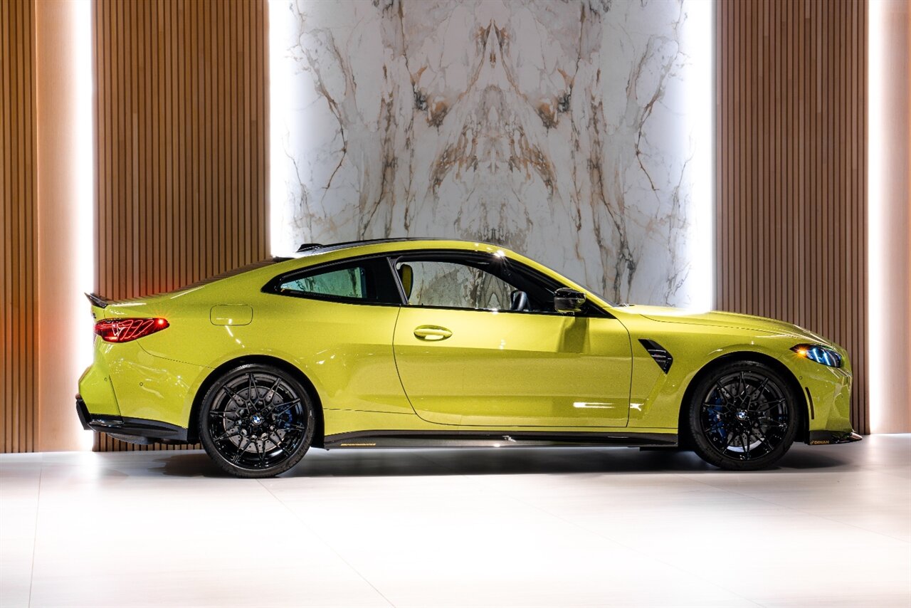 2025 BMW M4 Competition xDrive   - Photo 4 - Beverly Hills, CA 90212