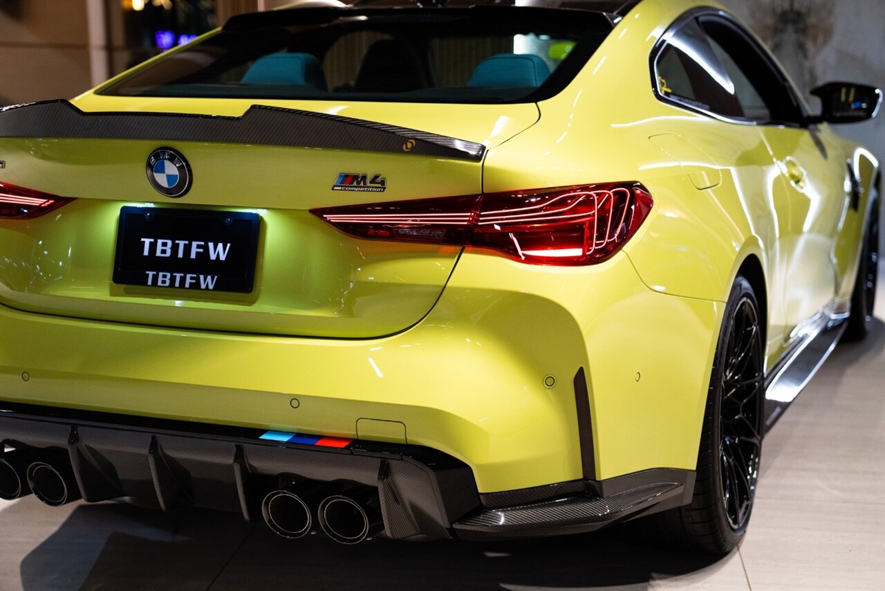 2025 BMW M4 Competition xDrive   - Photo 24 - Beverly Hills, CA 90212