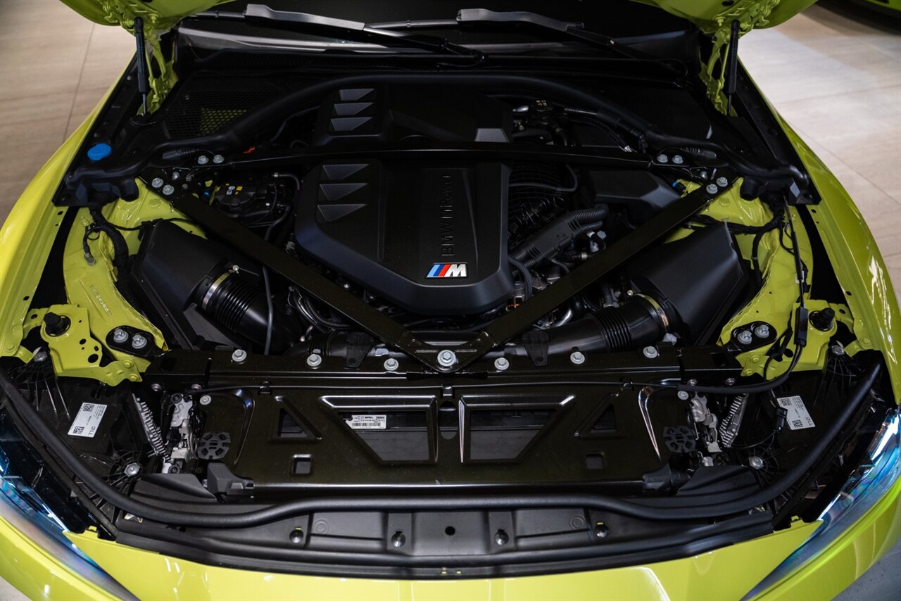 2025 BMW M4 Competition xDrive   - Photo 38 - Beverly Hills, CA 90212