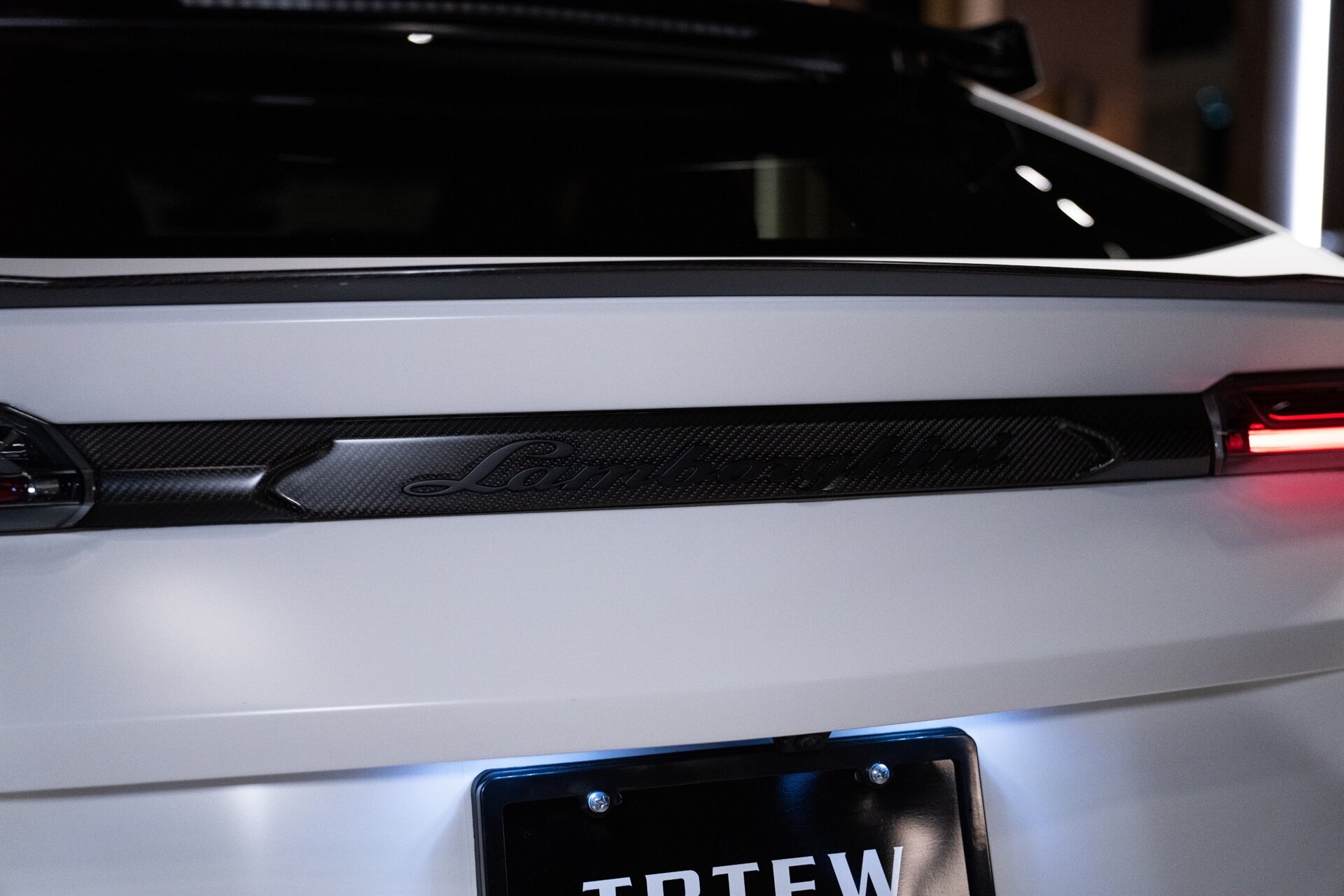 2023 Lamborghini Urus Performante - Photo 32