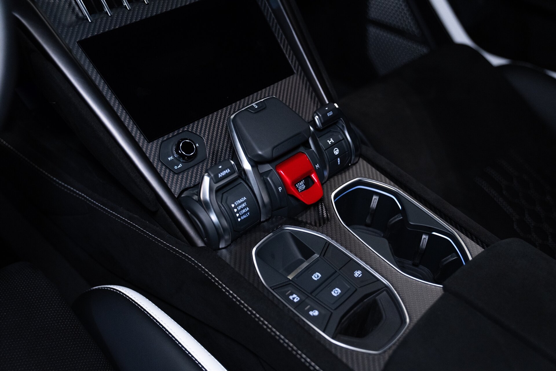 2023 Lamborghini Urus Performante - Photo 38