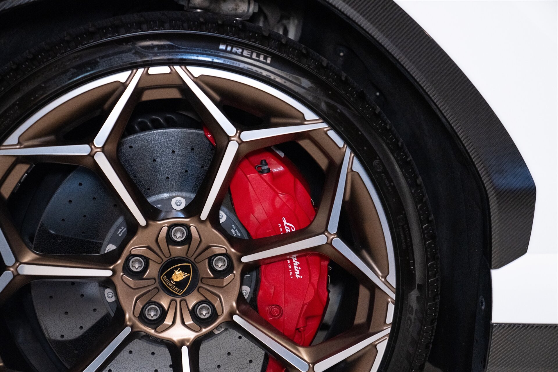 2023 Lamborghini Urus Performante - Photo 15