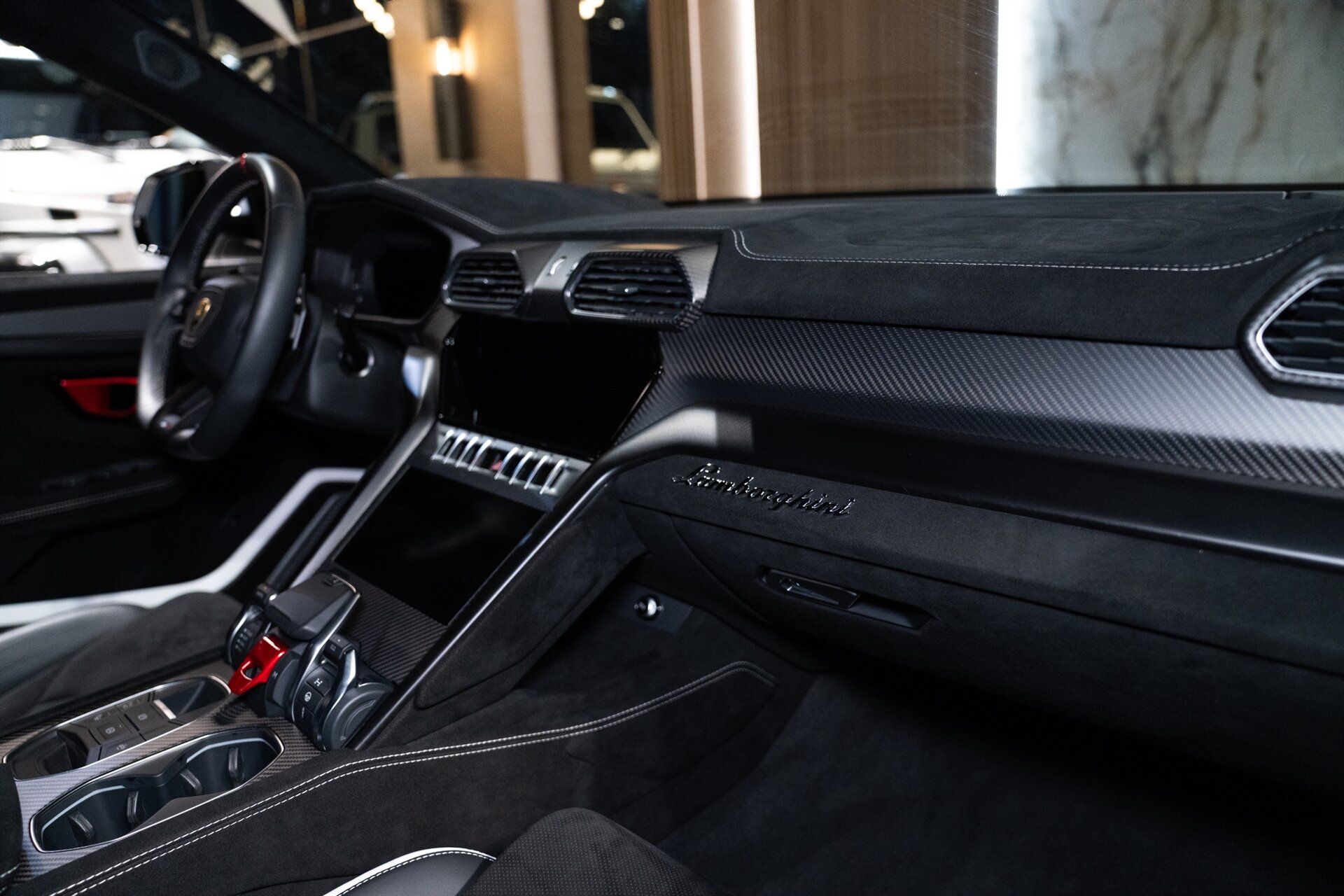 2023 Lamborghini Urus Performante - Photo 23