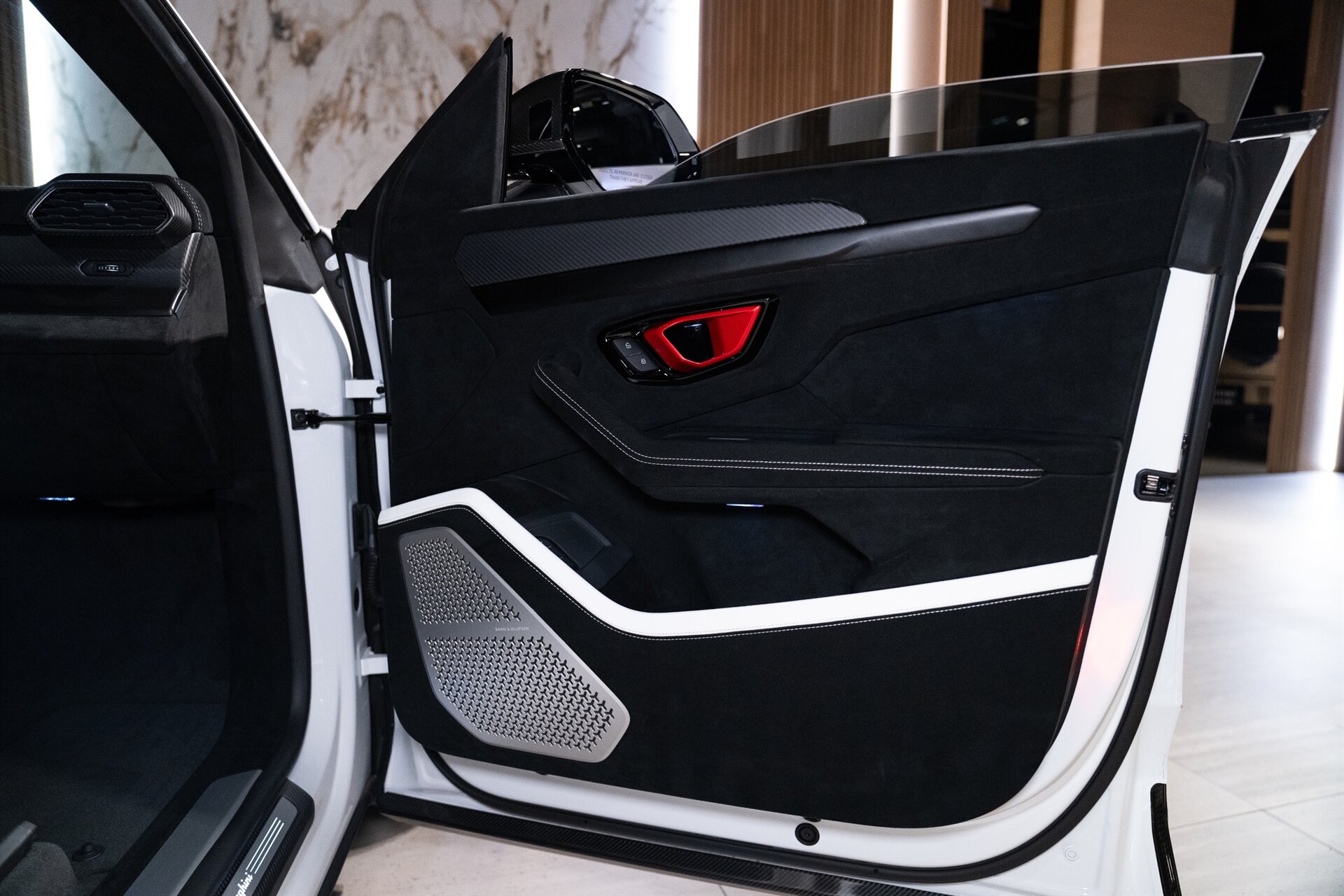 2023 Lamborghini Urus Performante - Photo 27