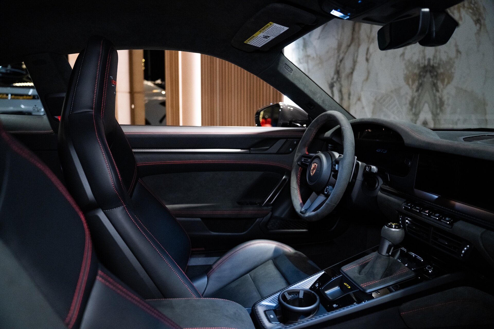 2026 Porsche 911 GT3 - Photo 16